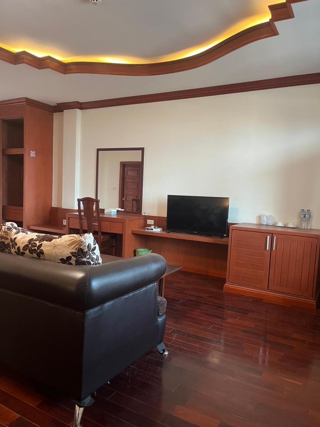 Nakhone Champa Hotel Pakse Exterior photo